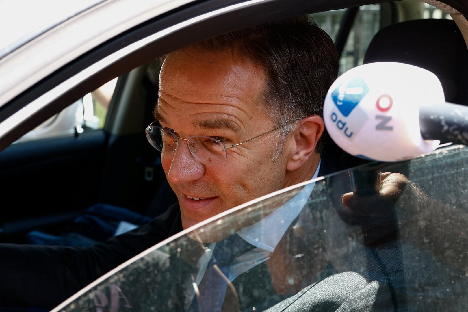 image Dutch PM Rutte faces no confidence vote after collapse of government