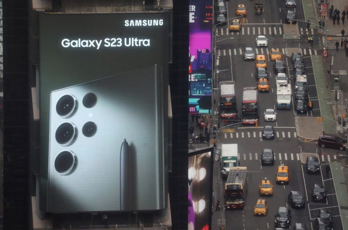image Samsung Elec flags 96 per cent drop in Q2 profit as chip glut drags on