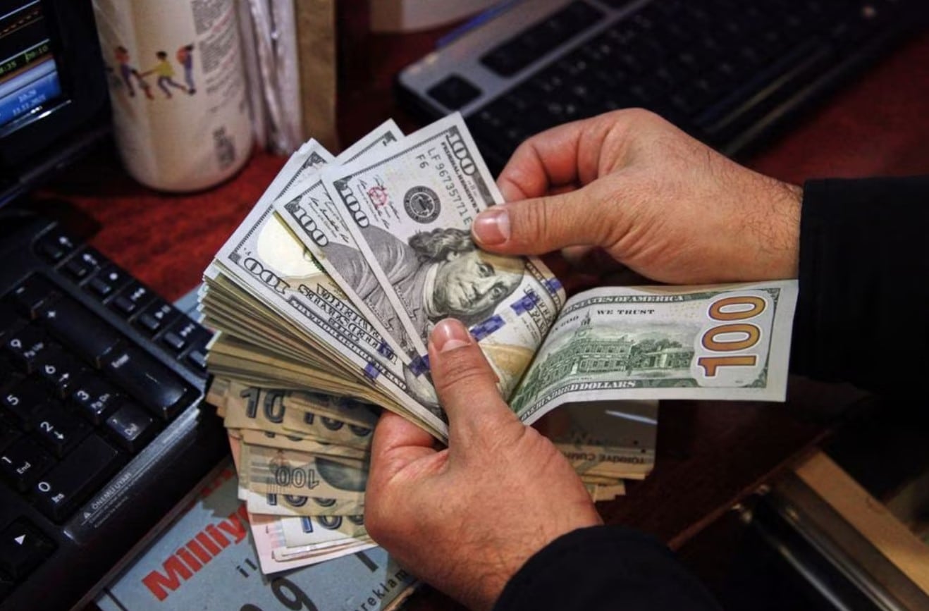 image Thousands of fake dollars found in north
