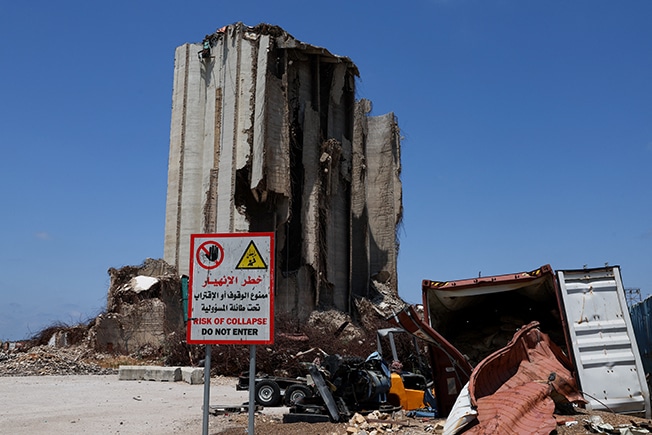 image Lebanon mourns blast victims after three years with no accountability