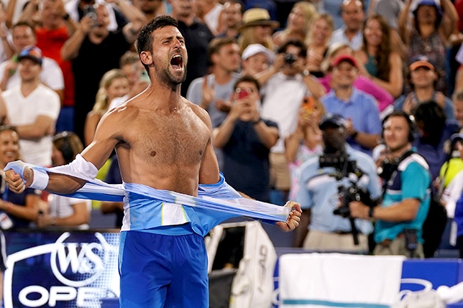 image Djokovic storms back to beat Alcaraz for Cincinnati title