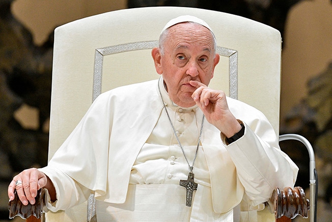image Vatican approves blessings for same-sex couples in landmark ruling (Updated)