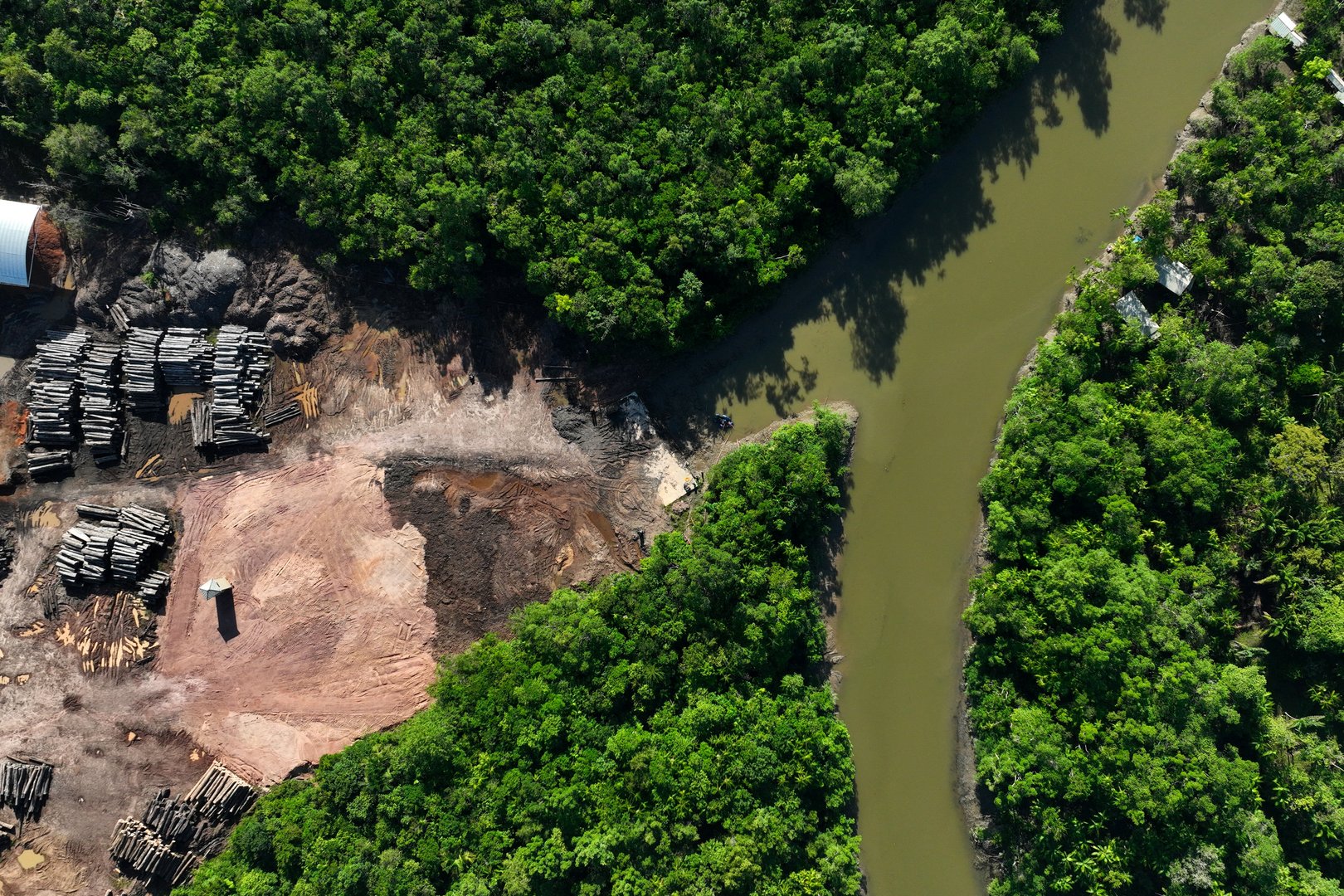 image Amazon rainforest nations gather to forge shared policy in Brazil