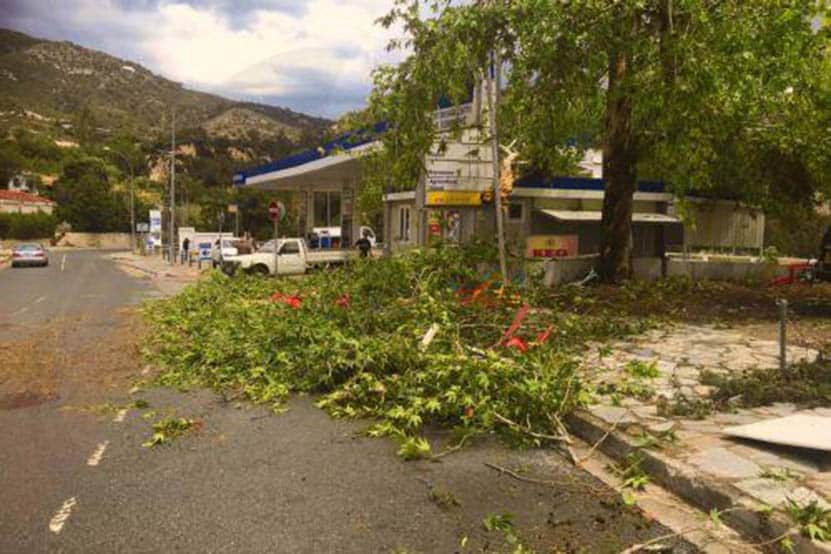 image Tornado and intense weather causes power outages (updated)