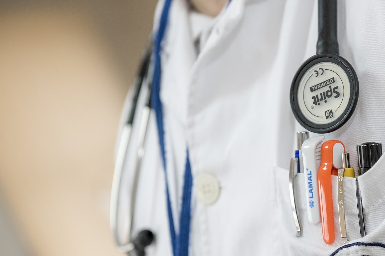 image Parties favour legislation requiring insurance for doctors
