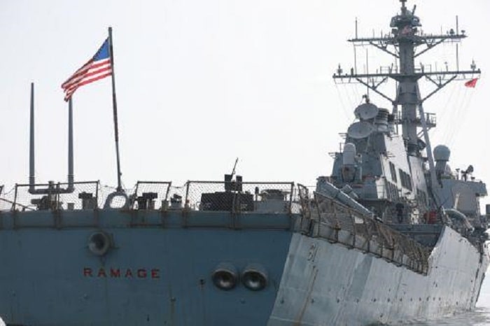 image US destroyer Ramage in Limassol