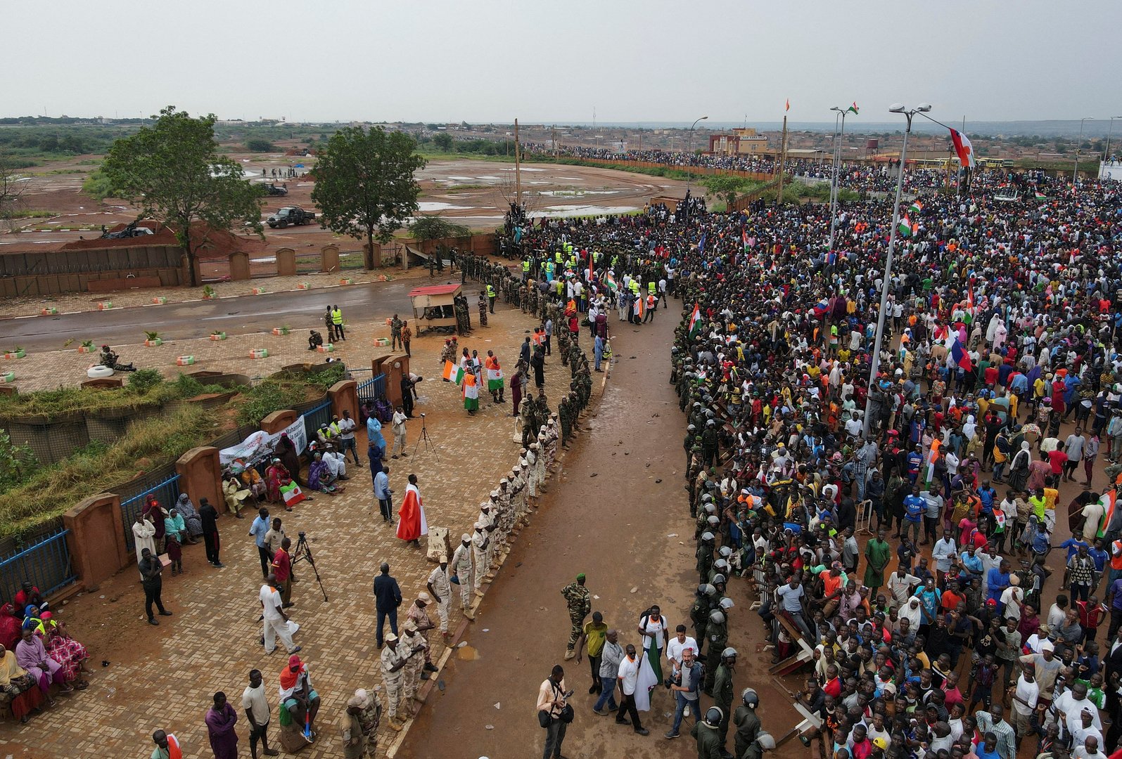 image EXCLUSIVE-US military repositions some troops in Niger, pulls non-essential personnel