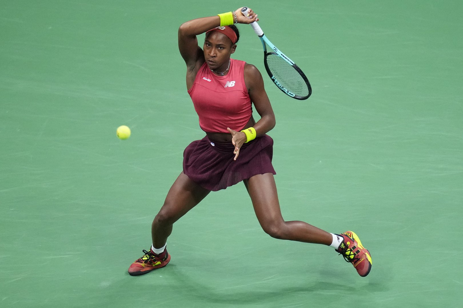 image American teenager Gauff fights back to beat Sabalenka and win U.S. Open