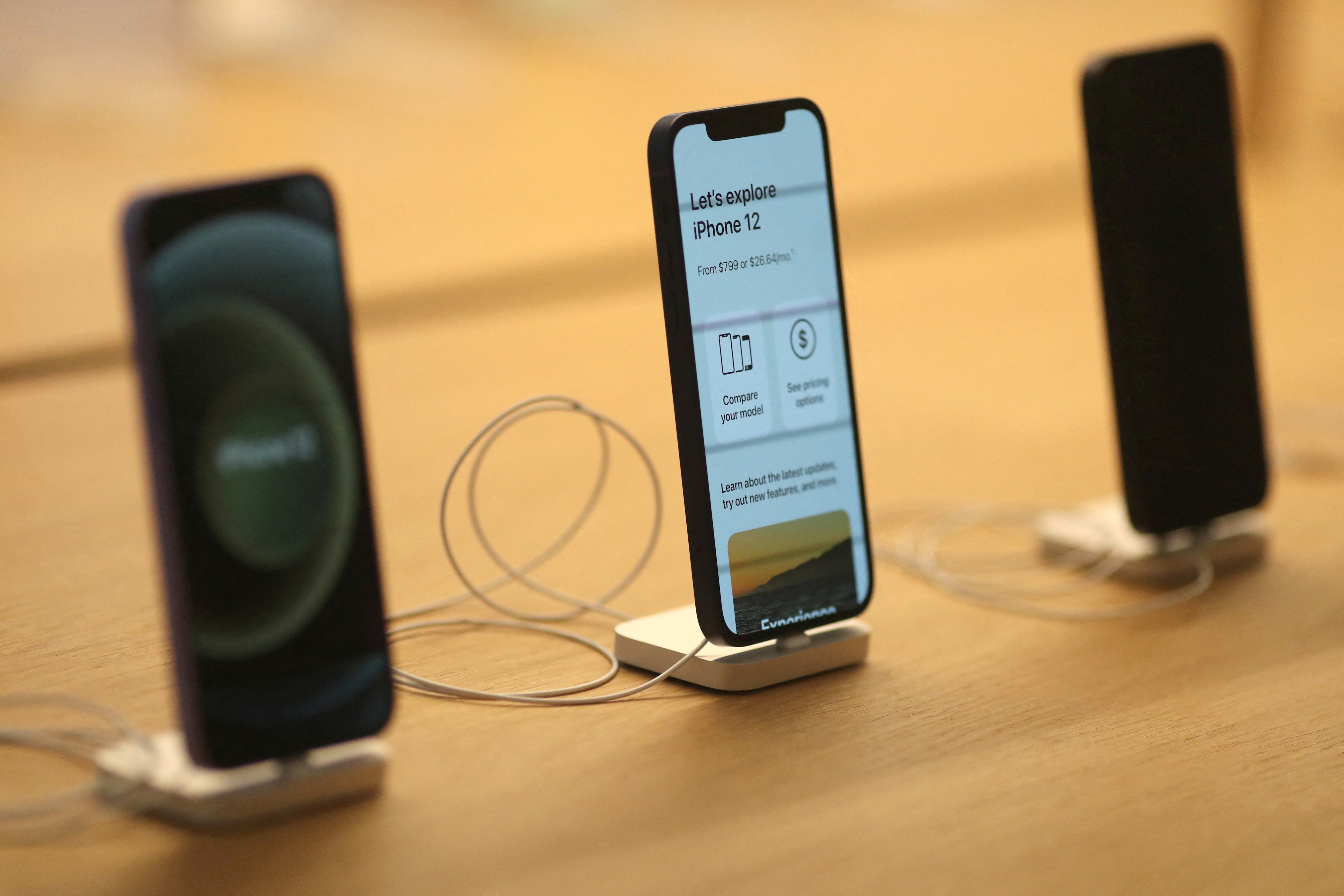 image France halts sales of Apple&#8217;s iPhone 12 over radiation concerns, Belgium to follow?