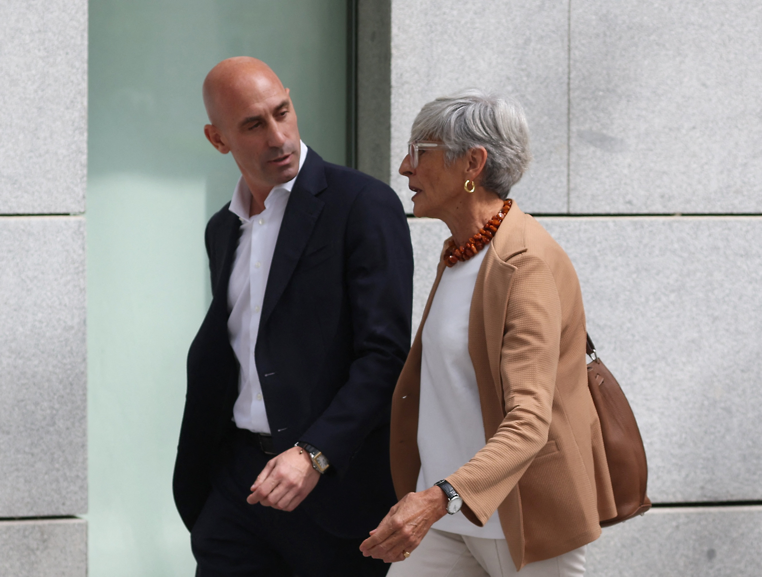 image Restraining order imposed on ex-Spain soccer boss as he testifies in assault probe