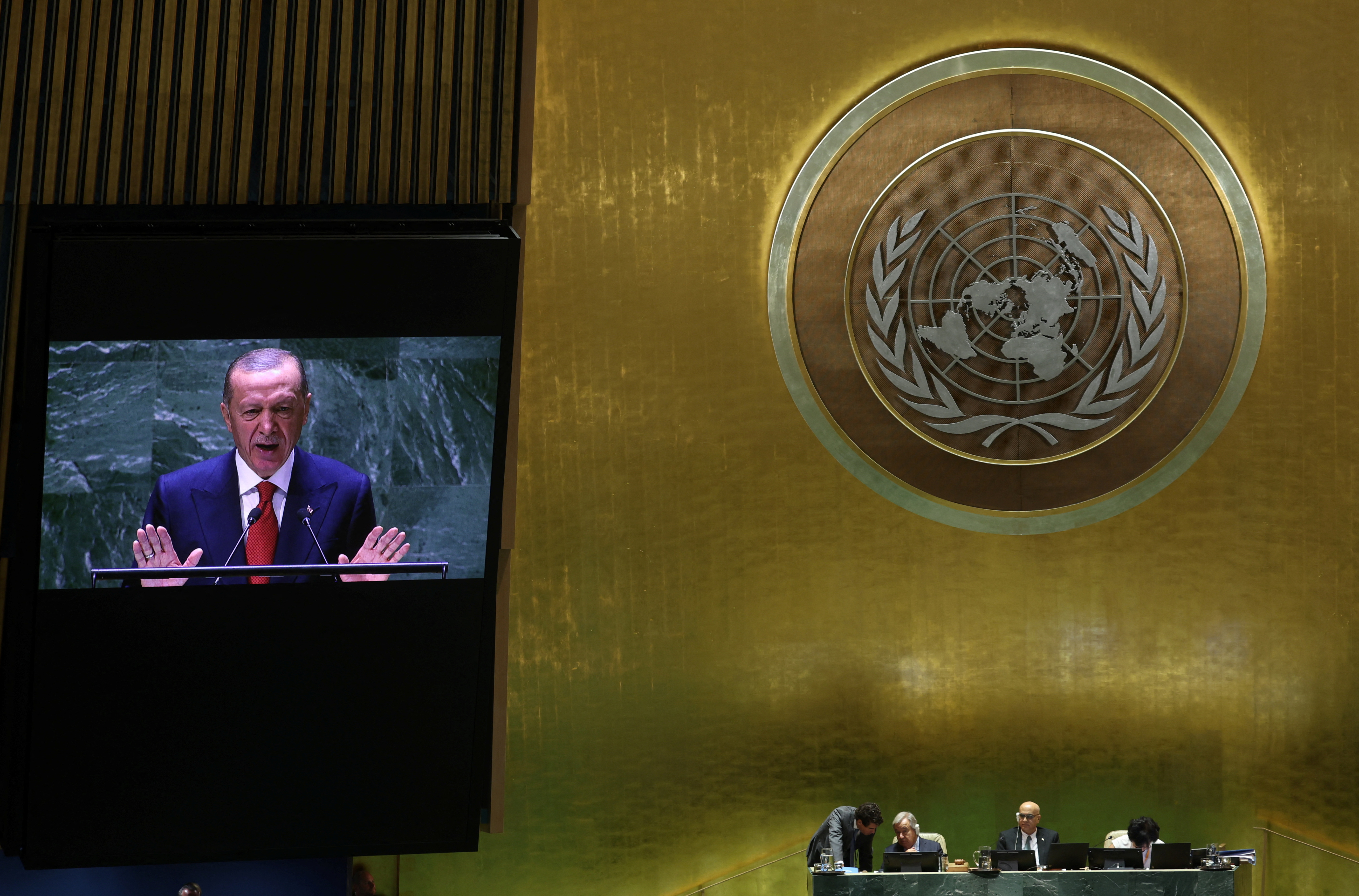 image Erdogan&#8217;s statements to UN assembly call for change of tactics, says Edek