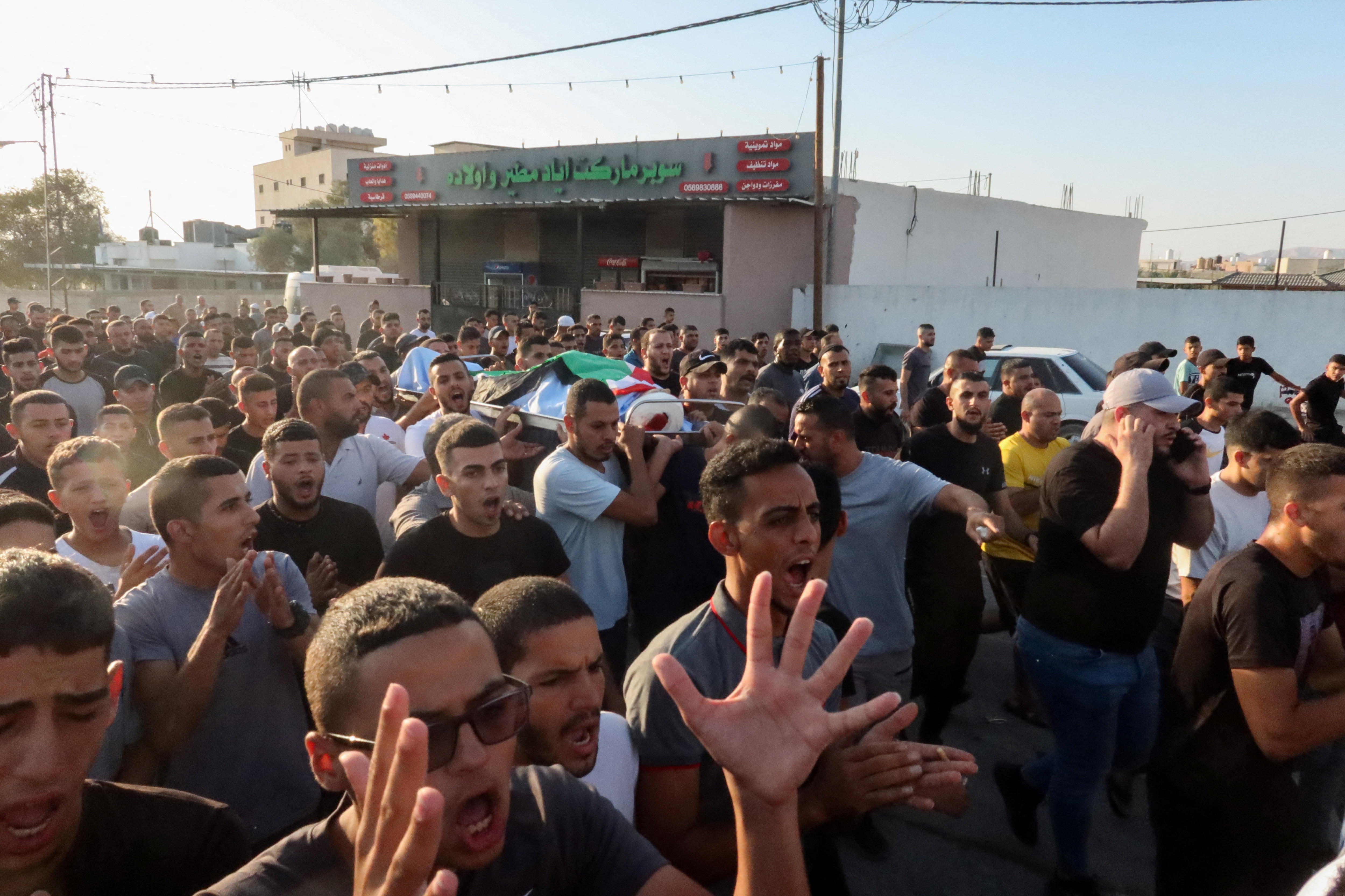 image Israeli-Palestinian violence surges ahead of Netanyahu-Biden meeting
