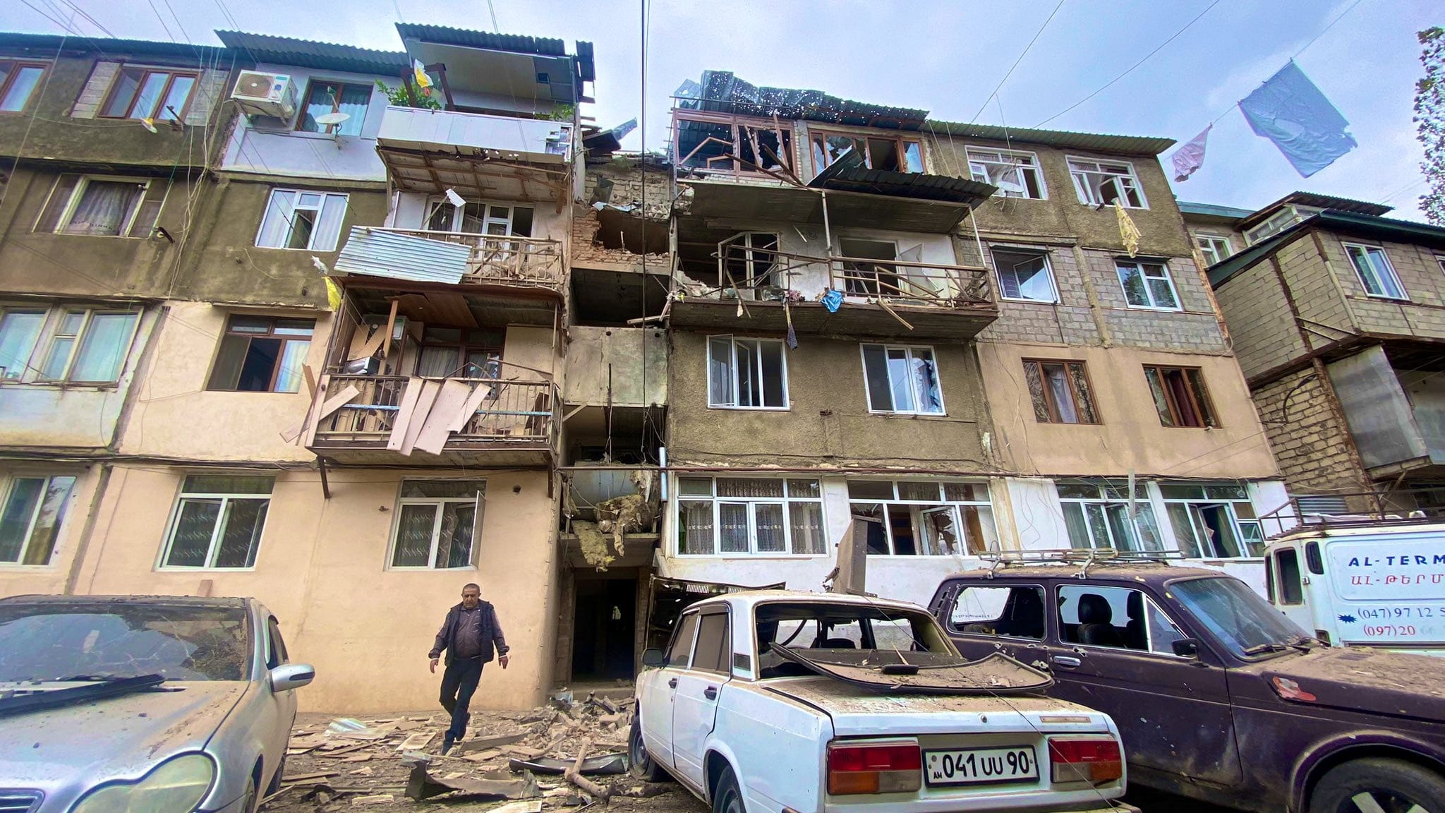 image Azerbaijan halts Karabakh offensive after ceasefire deal with Armenian separatists