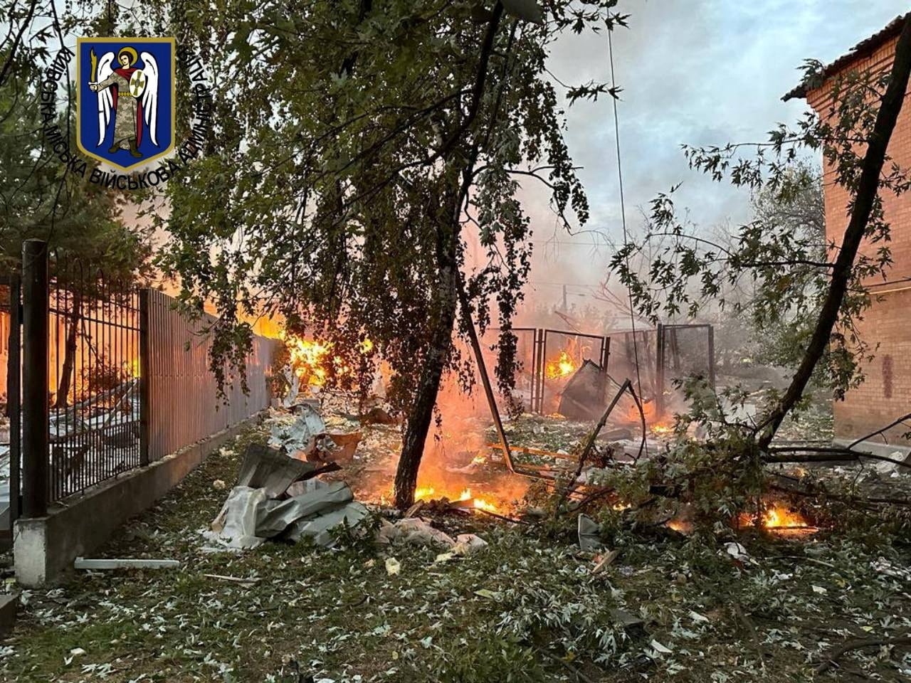 image Russia hits Ukrainian energy facilities in biggest attack in weeks