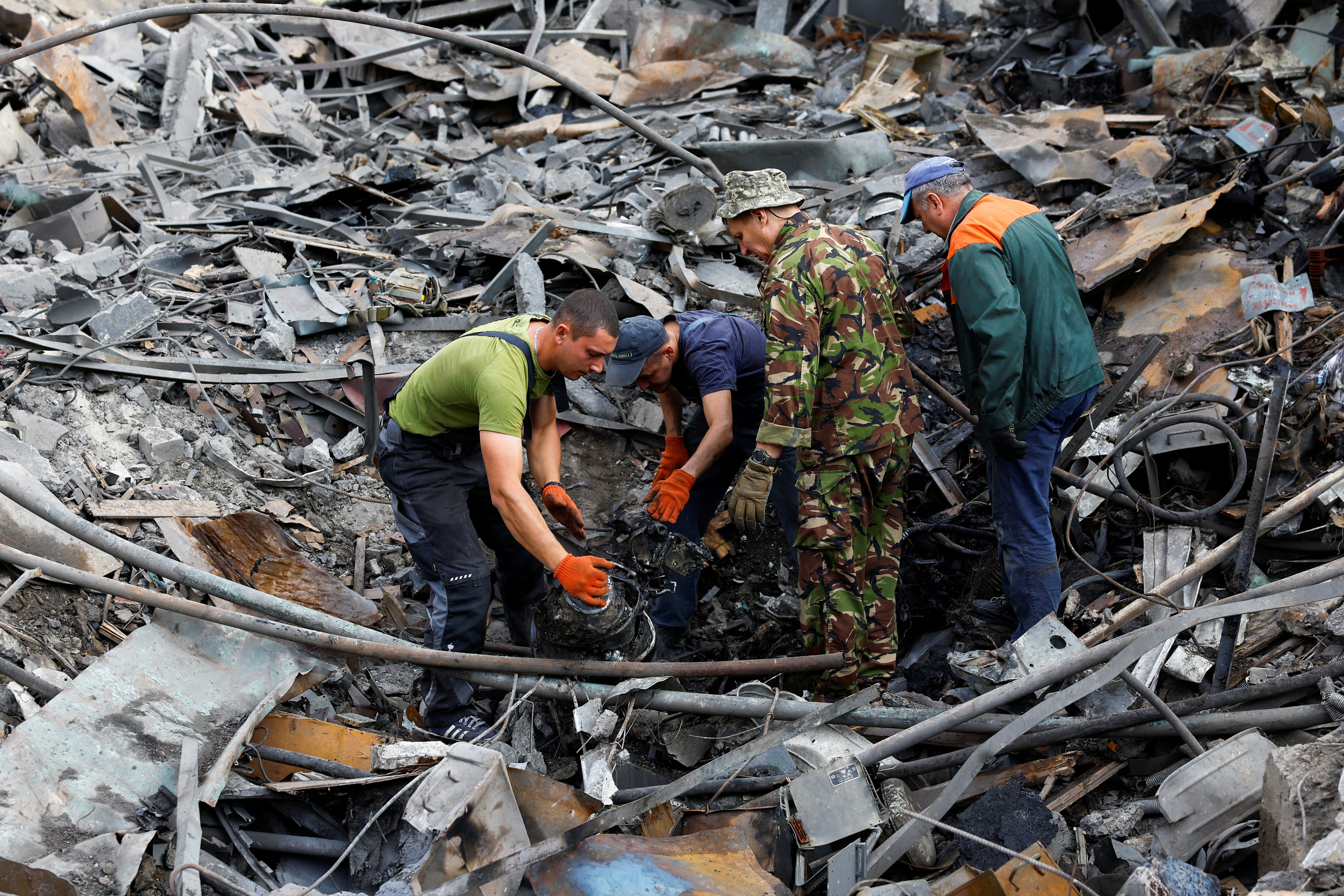 image Russian air strike damages Odesa port infrastructure, grain facilities