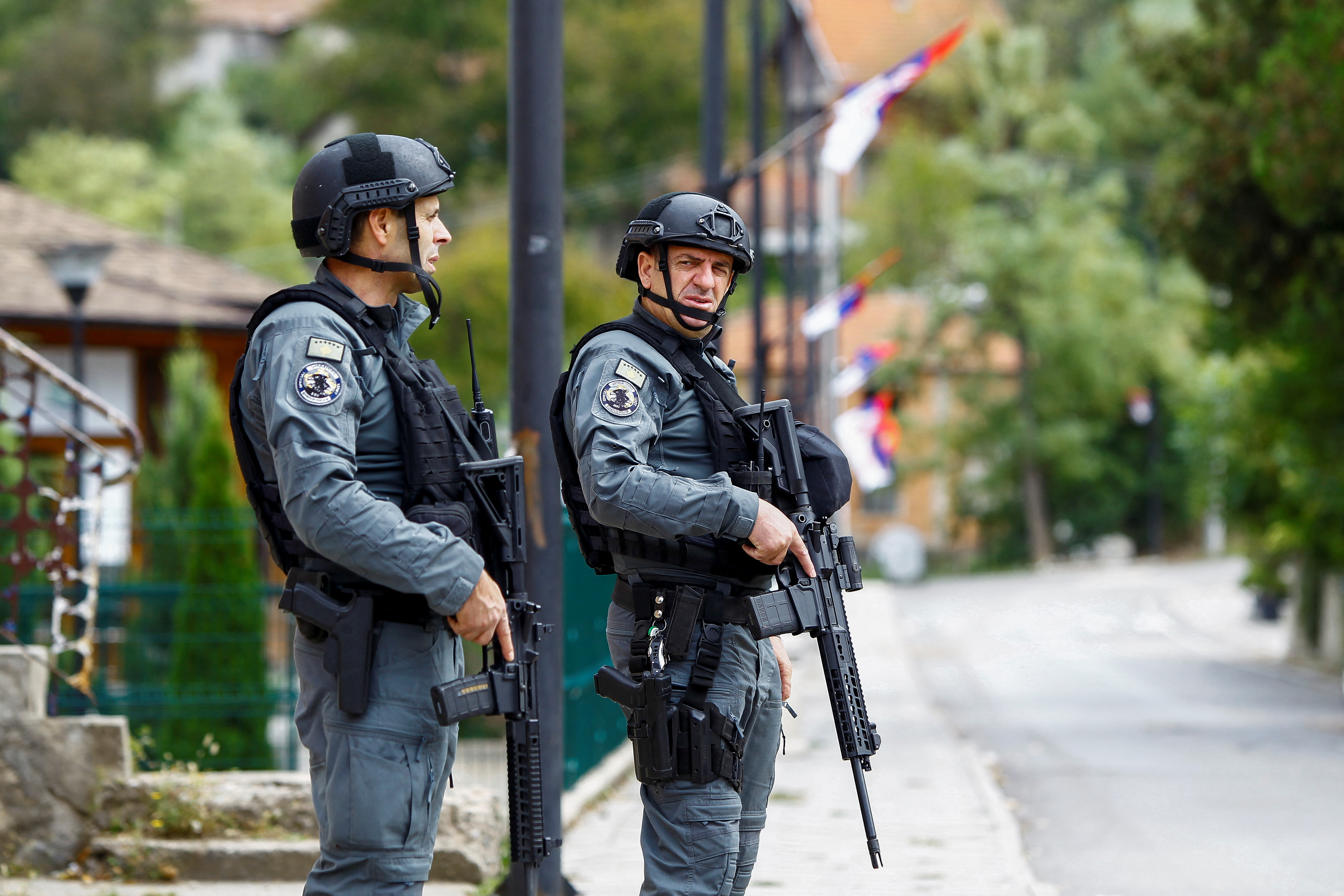 image US monitoring large Serbian force along Kosovo border -White House
