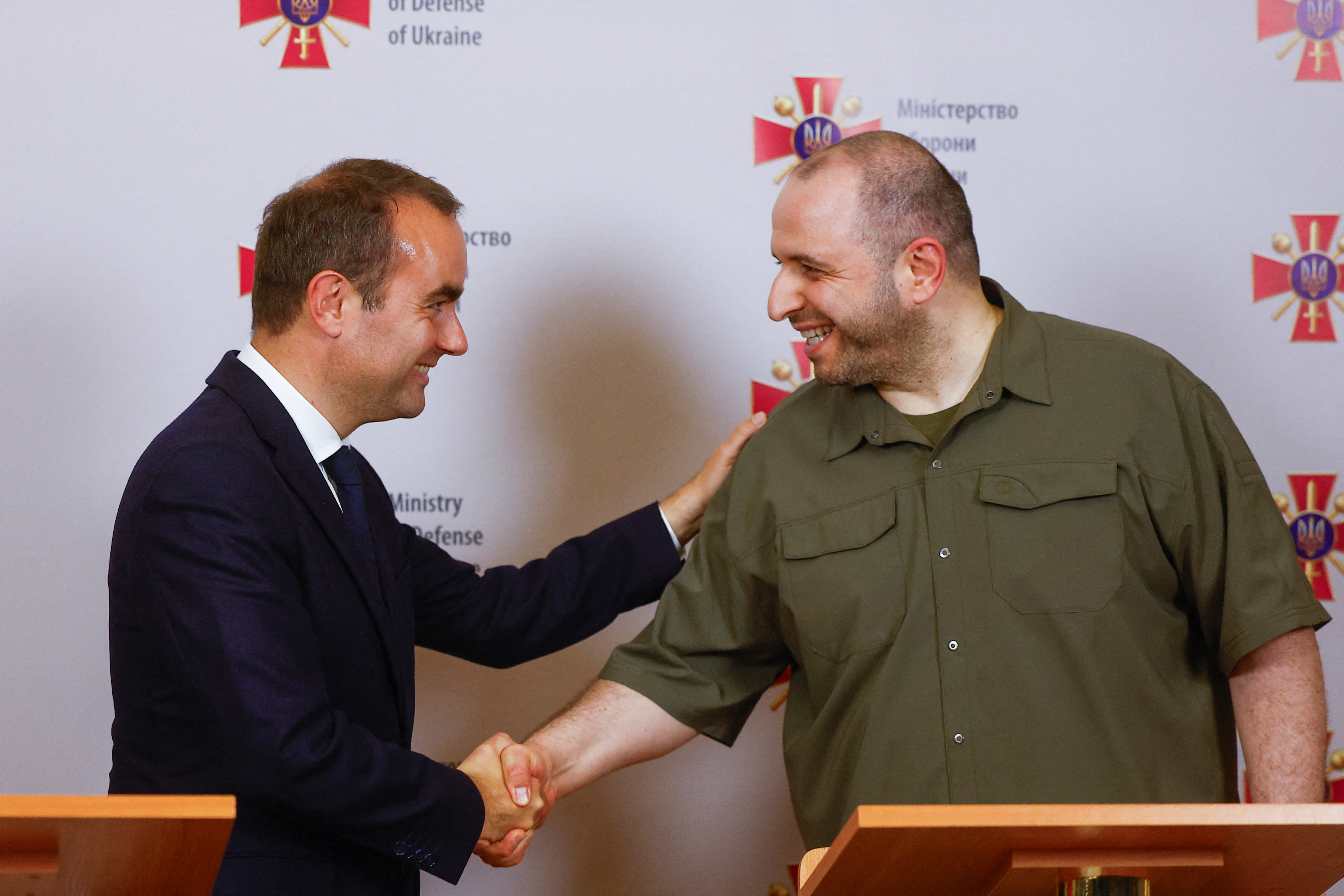 image Ukrainian, French defence ministers pledge to work together on arms