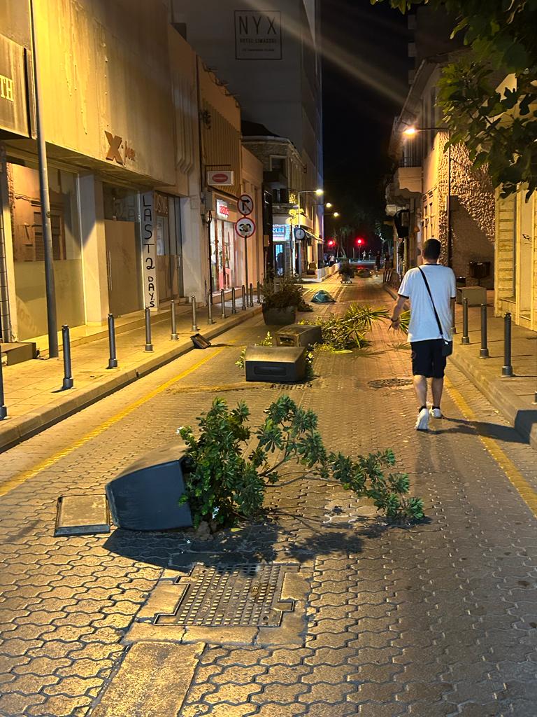 anexartisias street