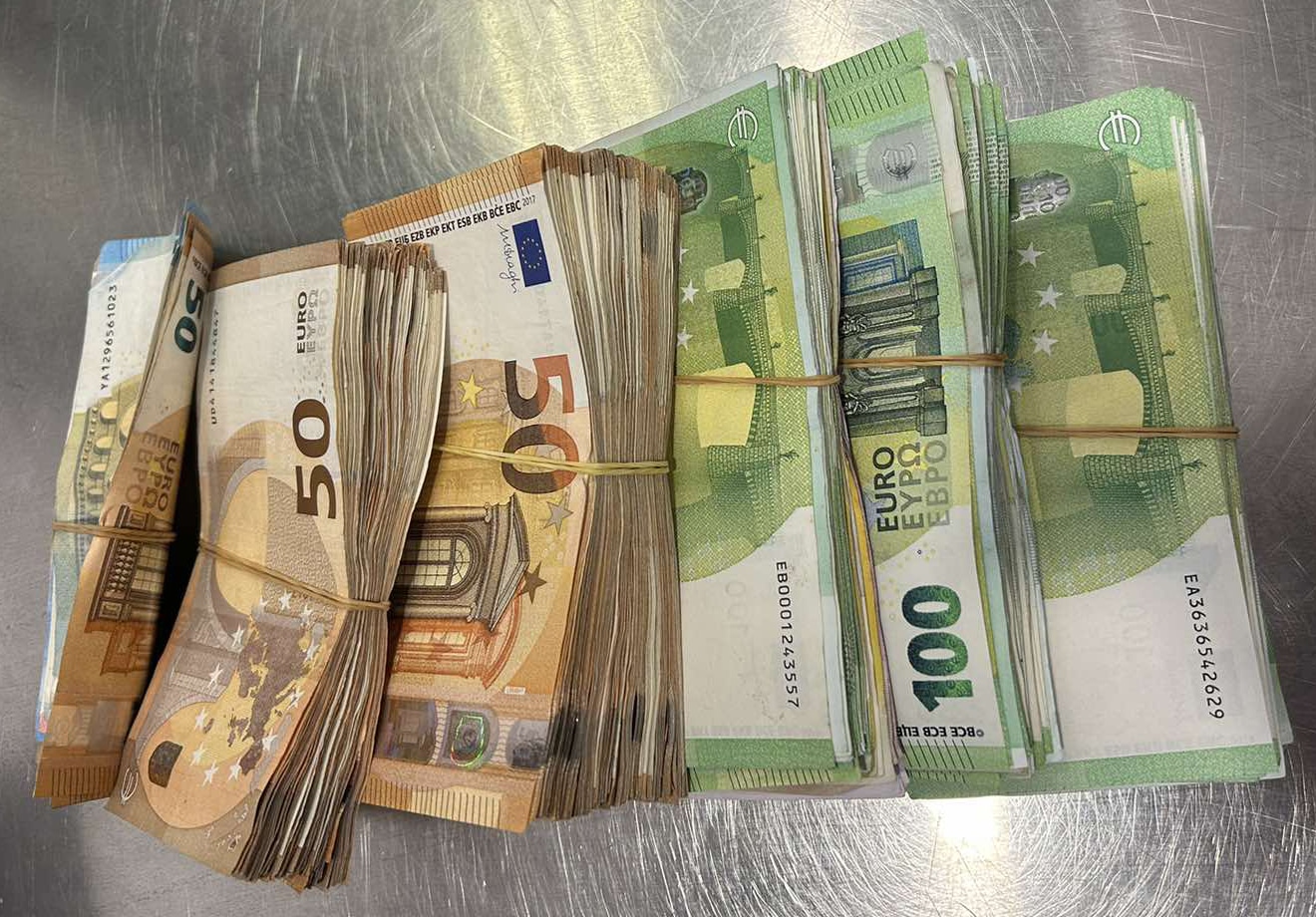 image Large quantity of cash found on passenger bound for UK