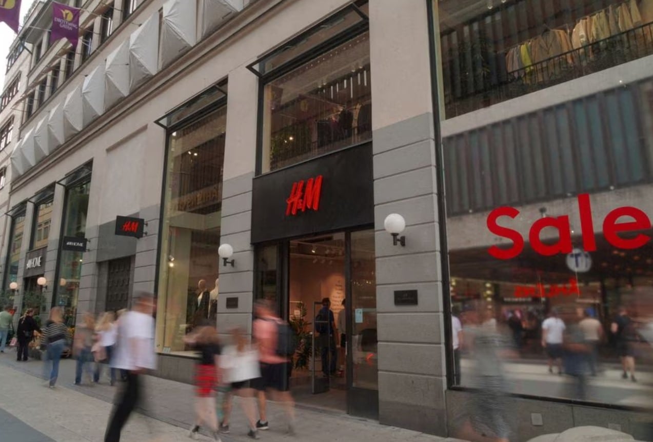 image European retailers risk dressing-down from investors as consumers flinch
