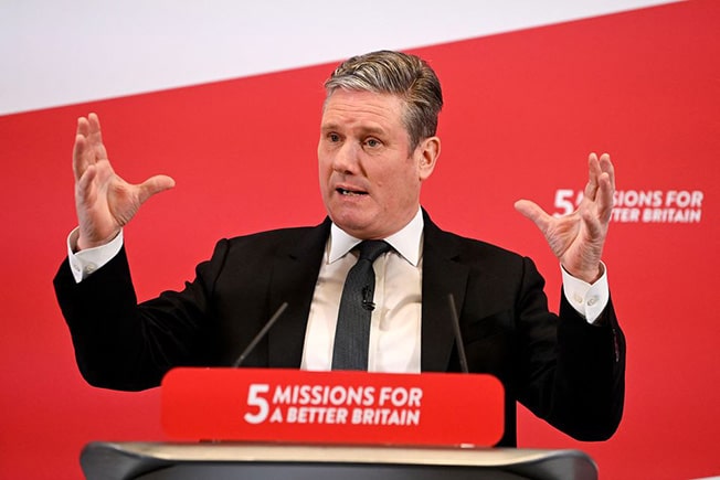 image UK&#8217;s opposition Labour leader reshuffles top team before election