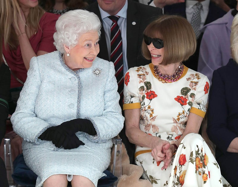 fashion3 with the queen