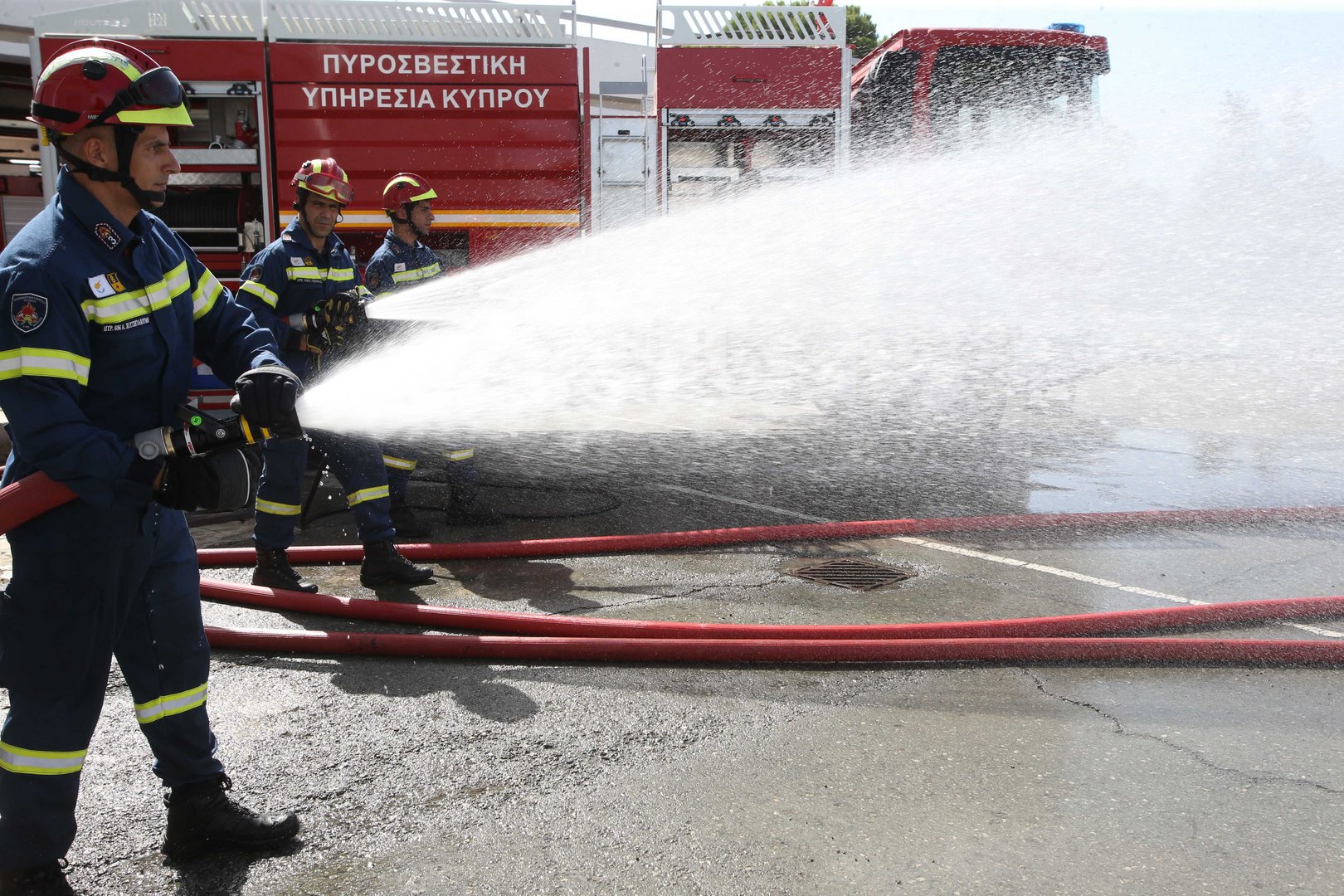 image Causes of fire visible over entire Polis bay under investigation