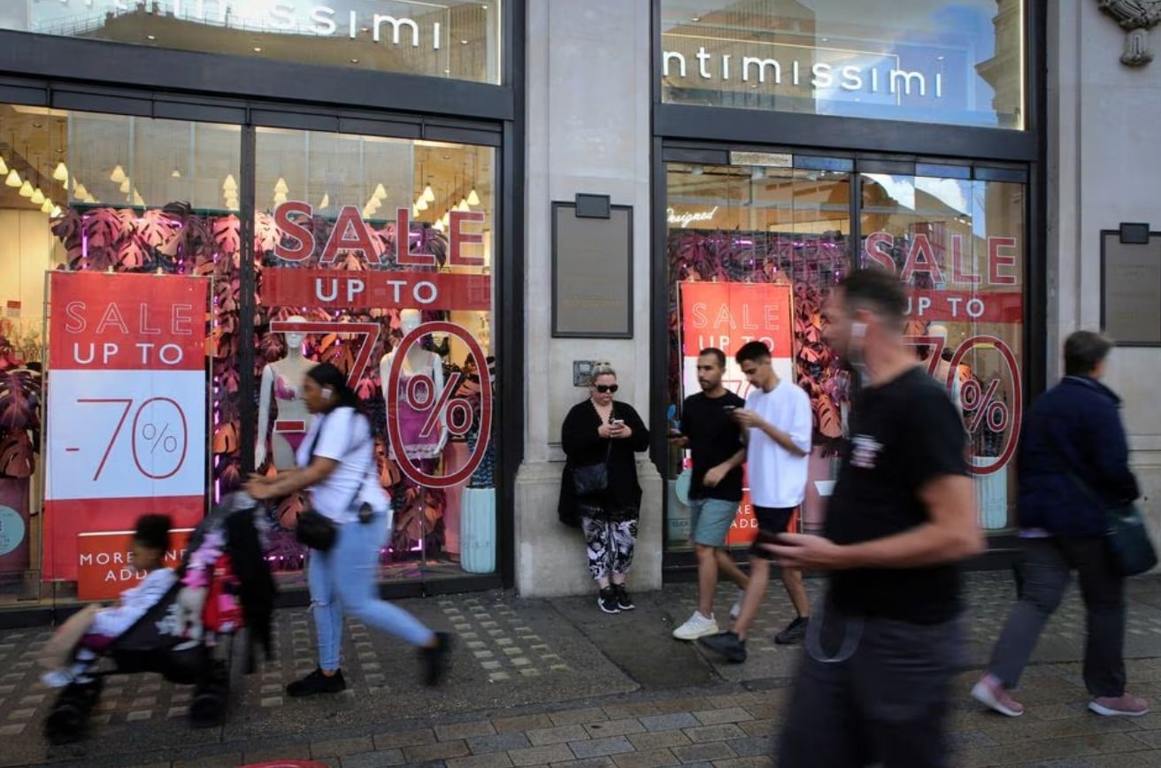 image UK retail sales slide in April, early Easter may be partly to blame
