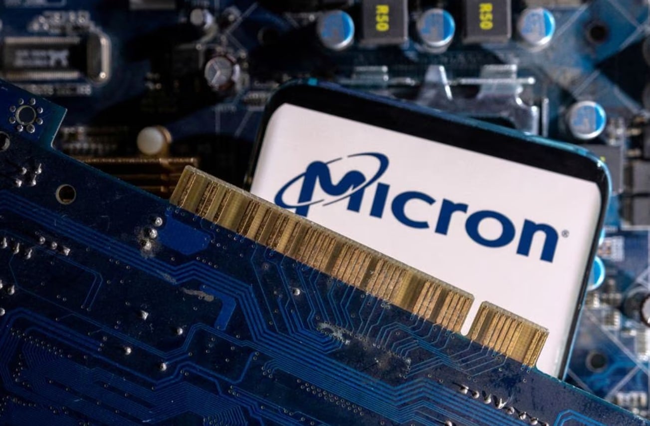 image Micron eyes record high as AI demand powers strong forecast