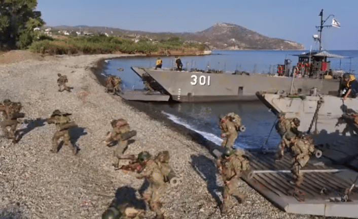 image Turkey and north carry out military exercise