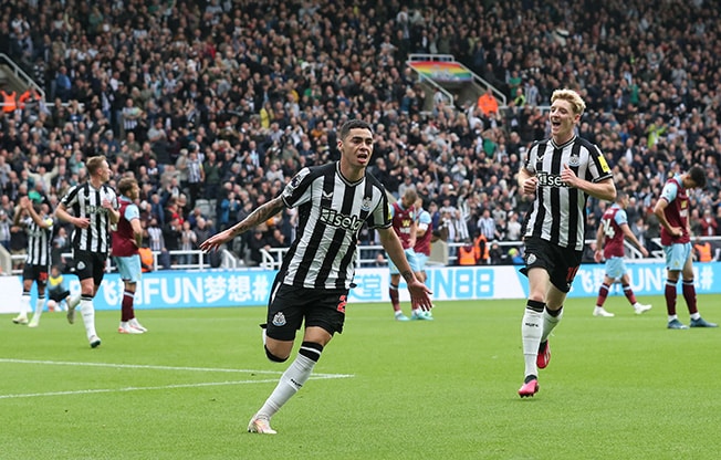 image Howe focused on PSG as Newcastle await magical European night