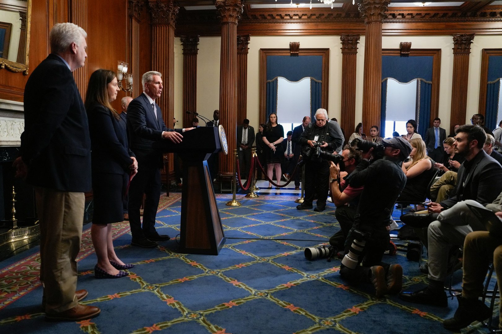 image US Congress passes stopgap bill to avert government shutdown