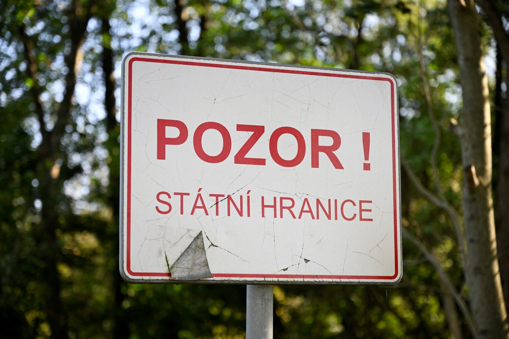image Slovakia putting temporary controls on border with Hungary amid migration rise