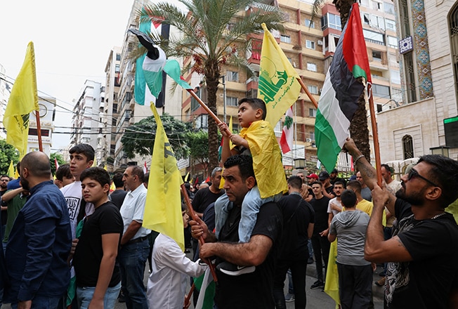 image Lebanon&#8217;s Hezbollah says it is stronger than before as border clashes rage