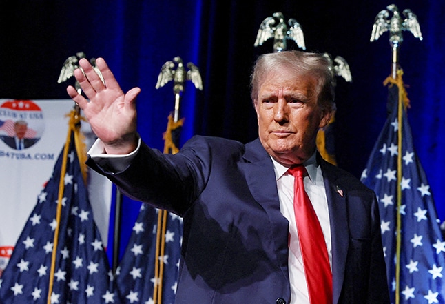 image Trump pledges to expel immigrants who support Hamas, ban Muslims from the US