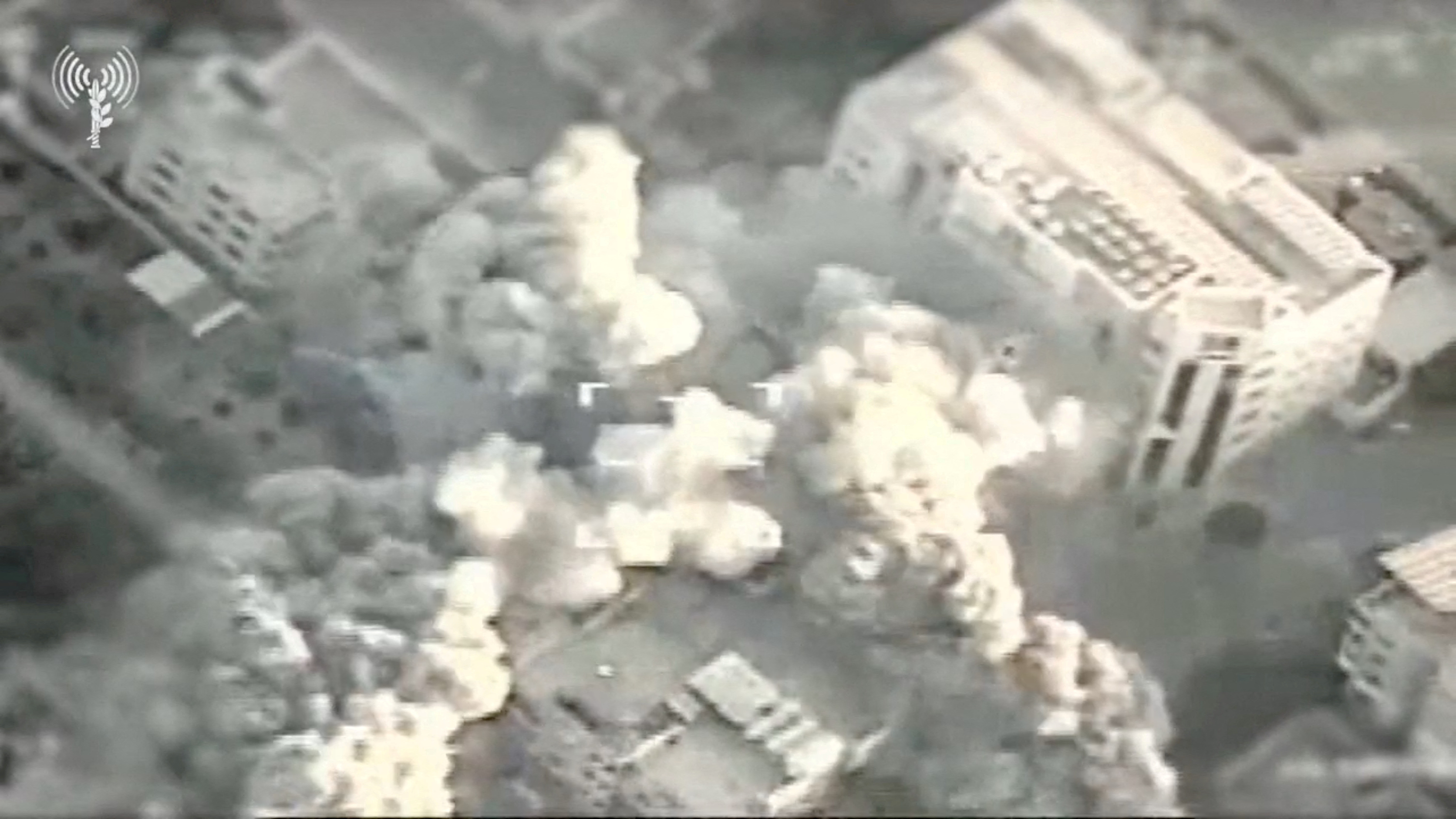 image Israeli military says troops make first ground raids into Gaza (Update)