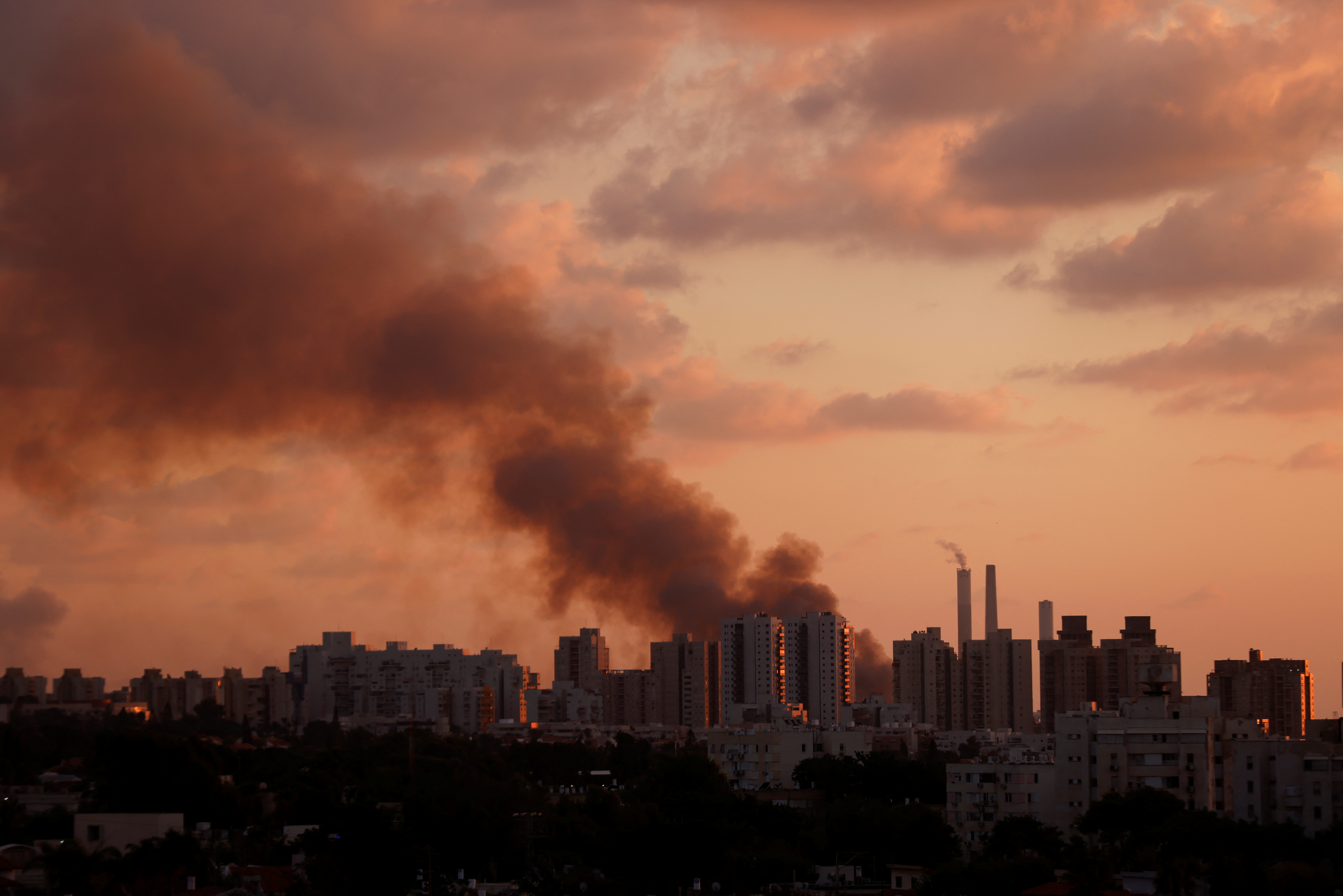 image Israel readies next stage of operations, says many Palestinians moving south