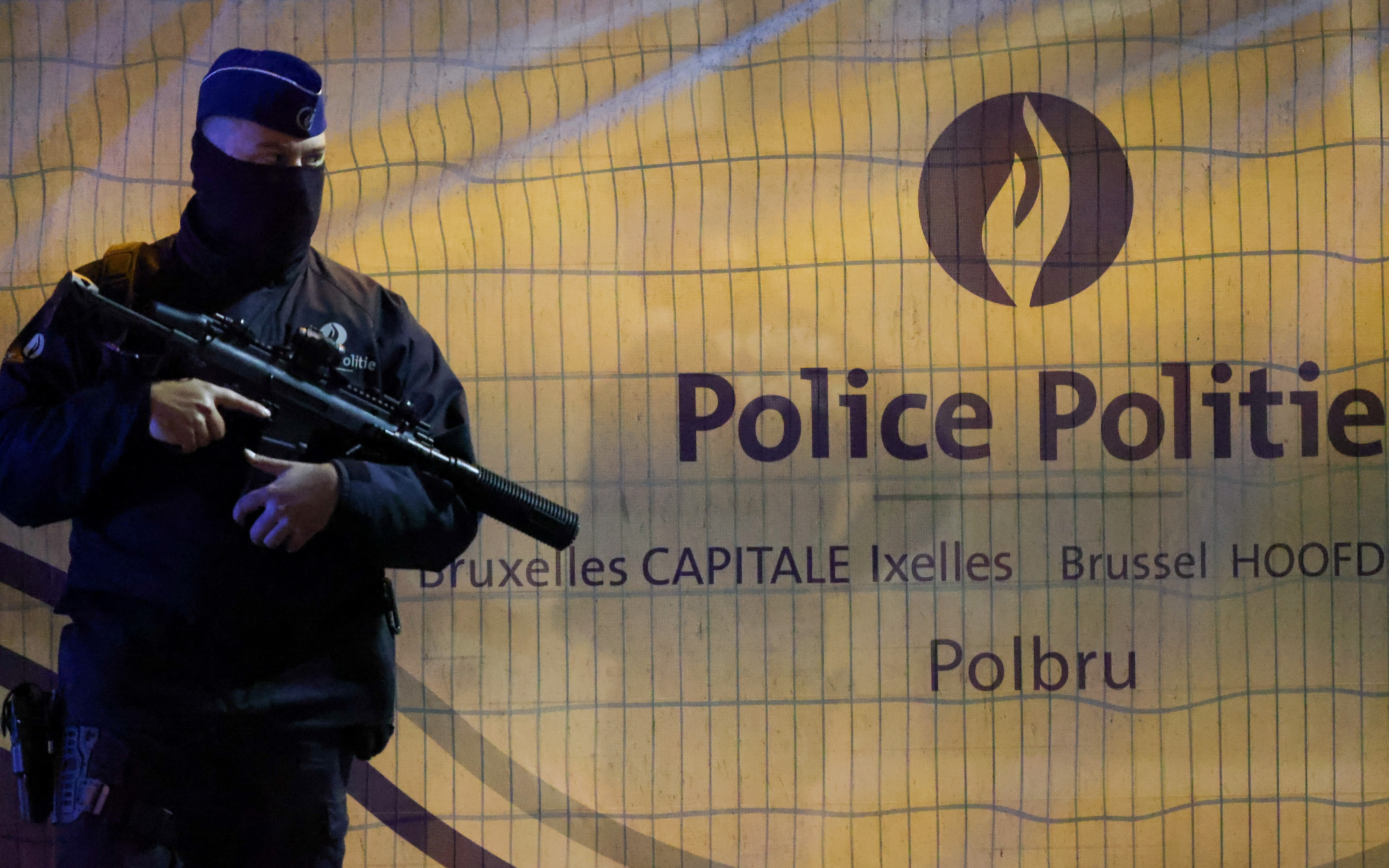 image Brussels gunman who killed two Swedes dies after being shot by police