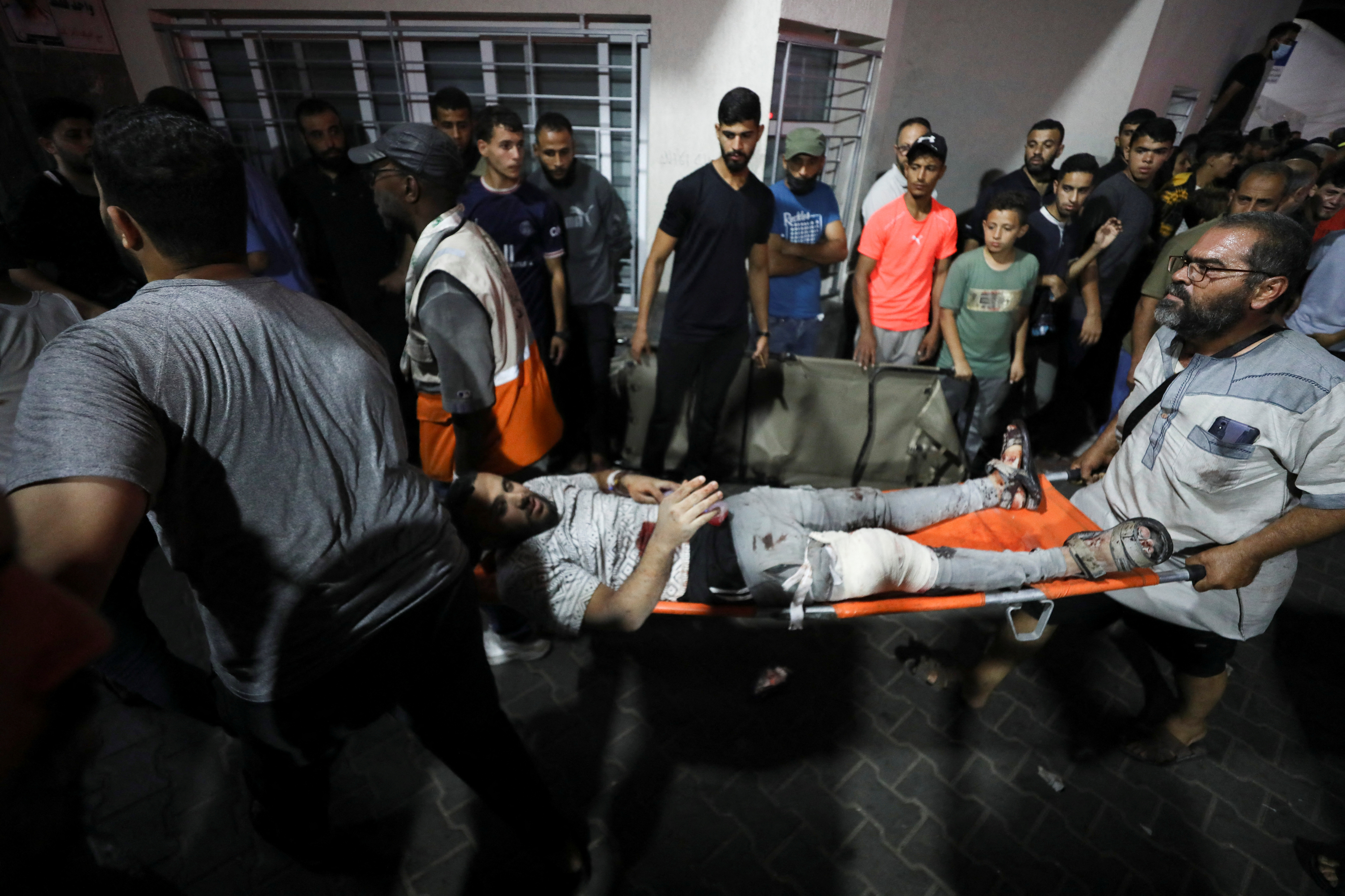 image Hundreds said killed in Gaza hospital blast, protests erupt (video)