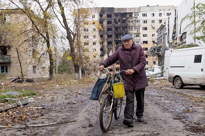 image Belarus&#8217; Lukashenko says Ukraine-Russia war at stalemate, urges talks