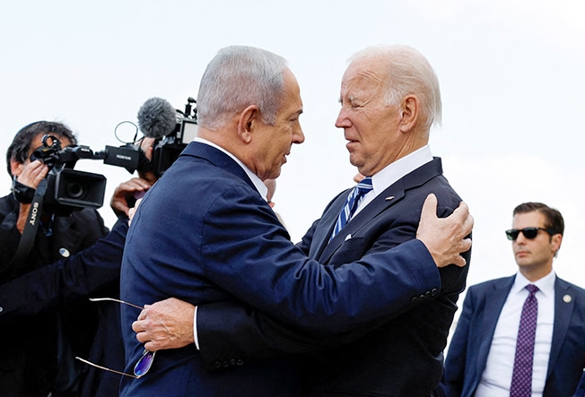 image Biden says Gaza militants appear to be behind hospital blast as anti-Israel protests spread (Update, with video)
