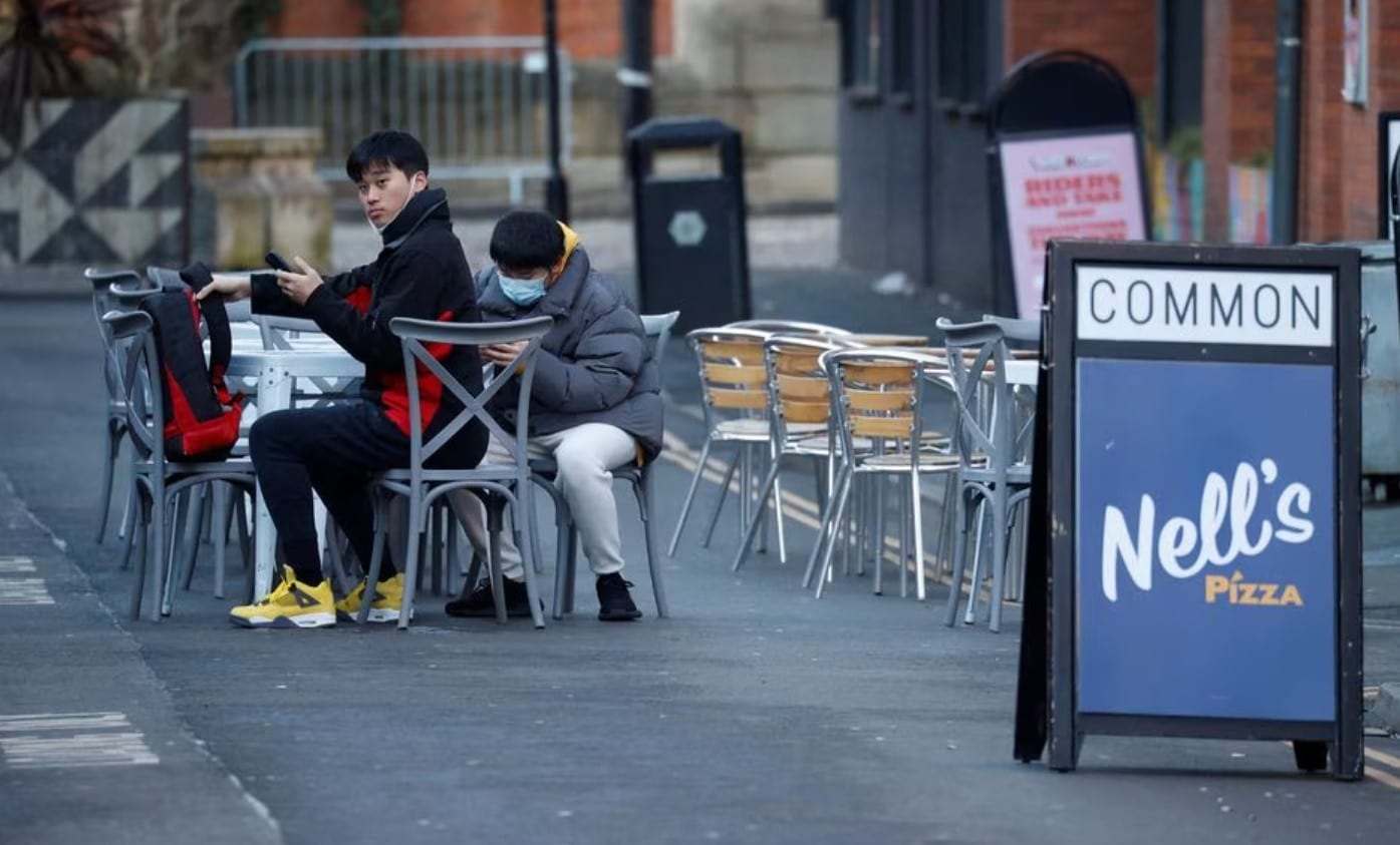 image UK businesses stuck in reverse in October, surveys show