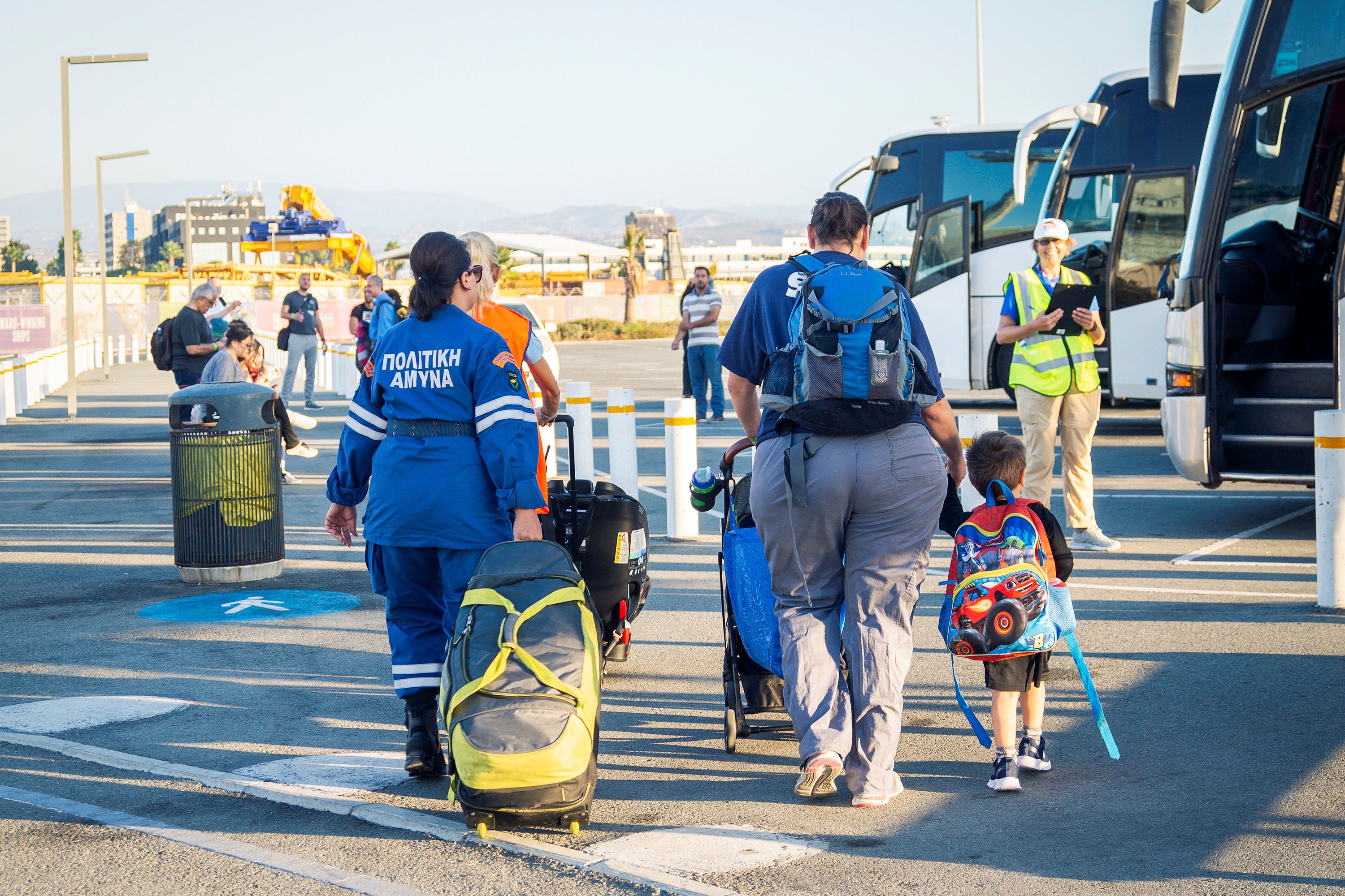 image Chief rabbi calls for donations to Israelis in Cyprus