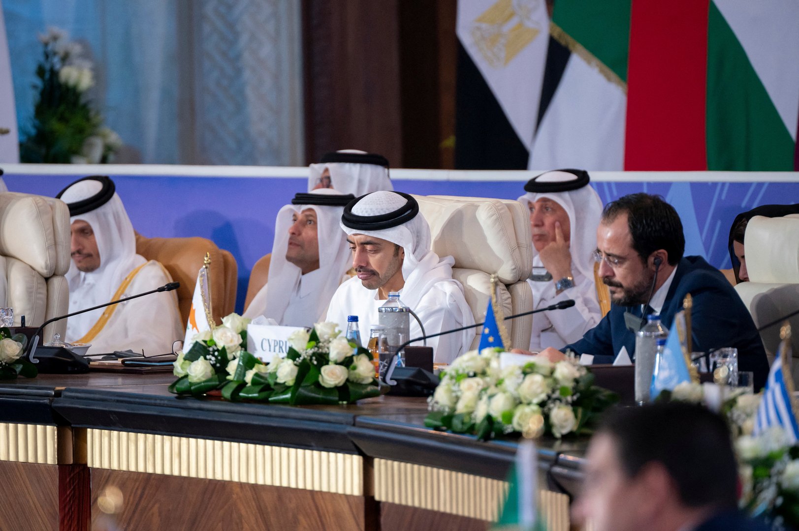 image Fire-fighting mode in region cannot continue says president (video)