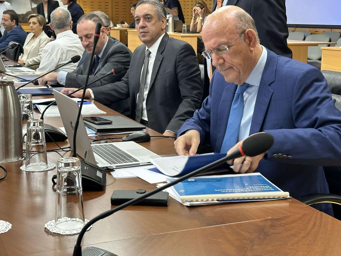 image State budget: ‘we are living during a period of uncertainty’ (Updated)