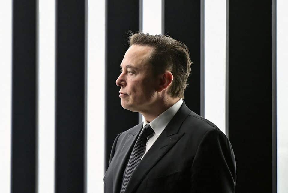 image Musk to integrate xAI with social media platform X
