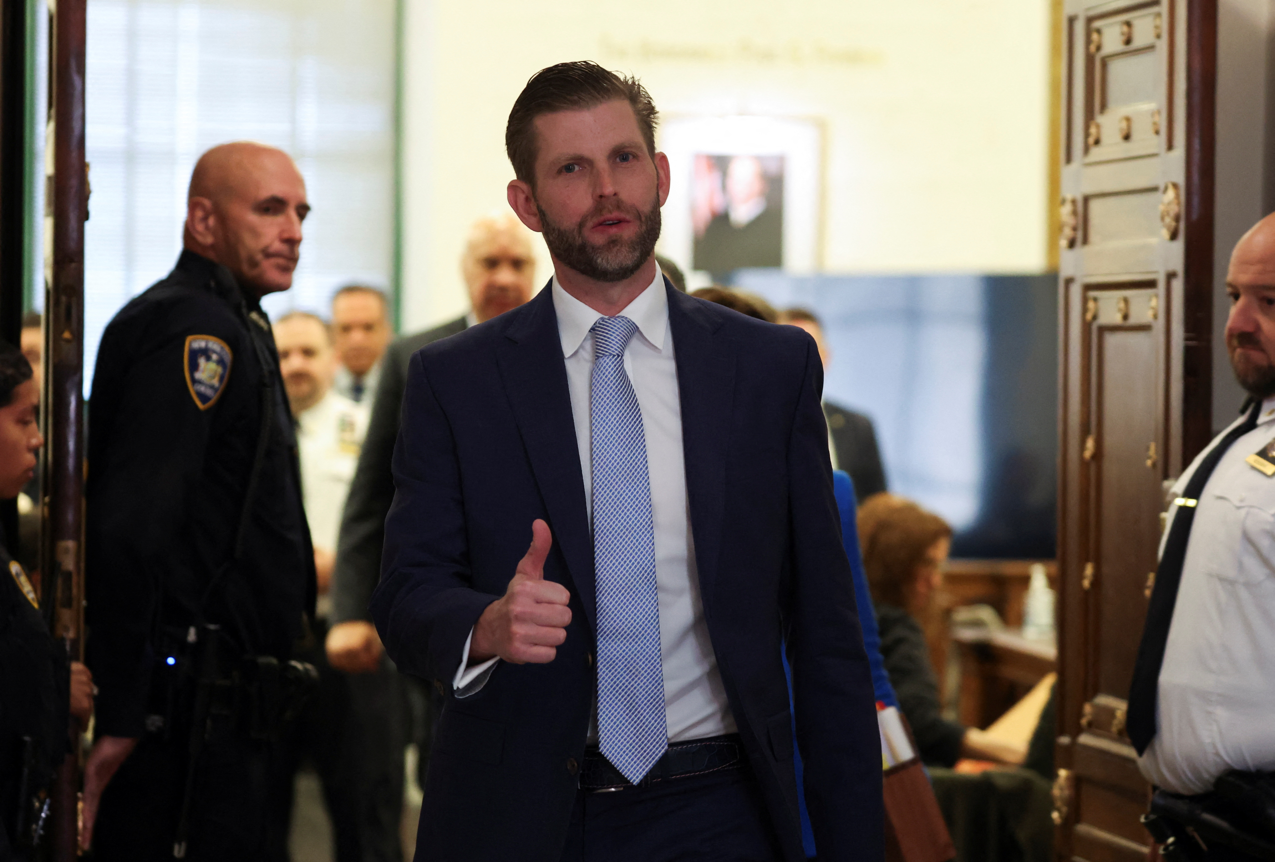 image Eric Trump, Donald Trump Jr say they weren&#8217;t aware of fraud at NY trial