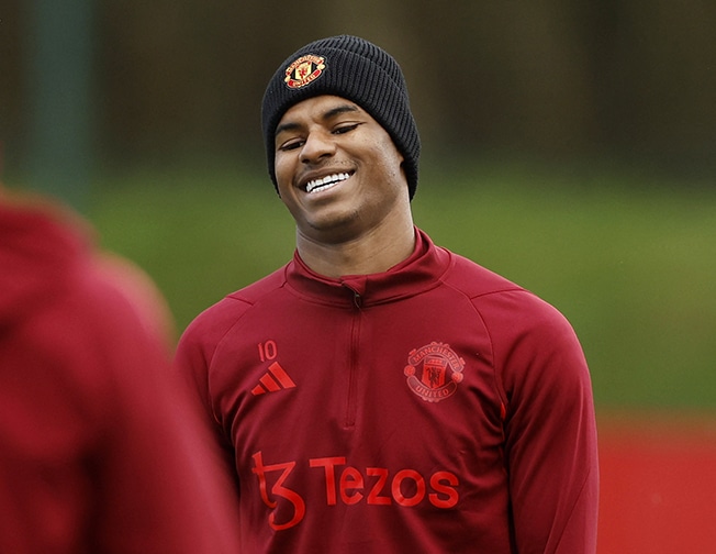 image Rashford fit but Casemiro and Martinez out long-term