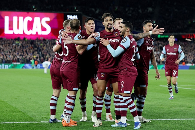 image West Ham secure late win over Olympiakos, Liverpool beaten