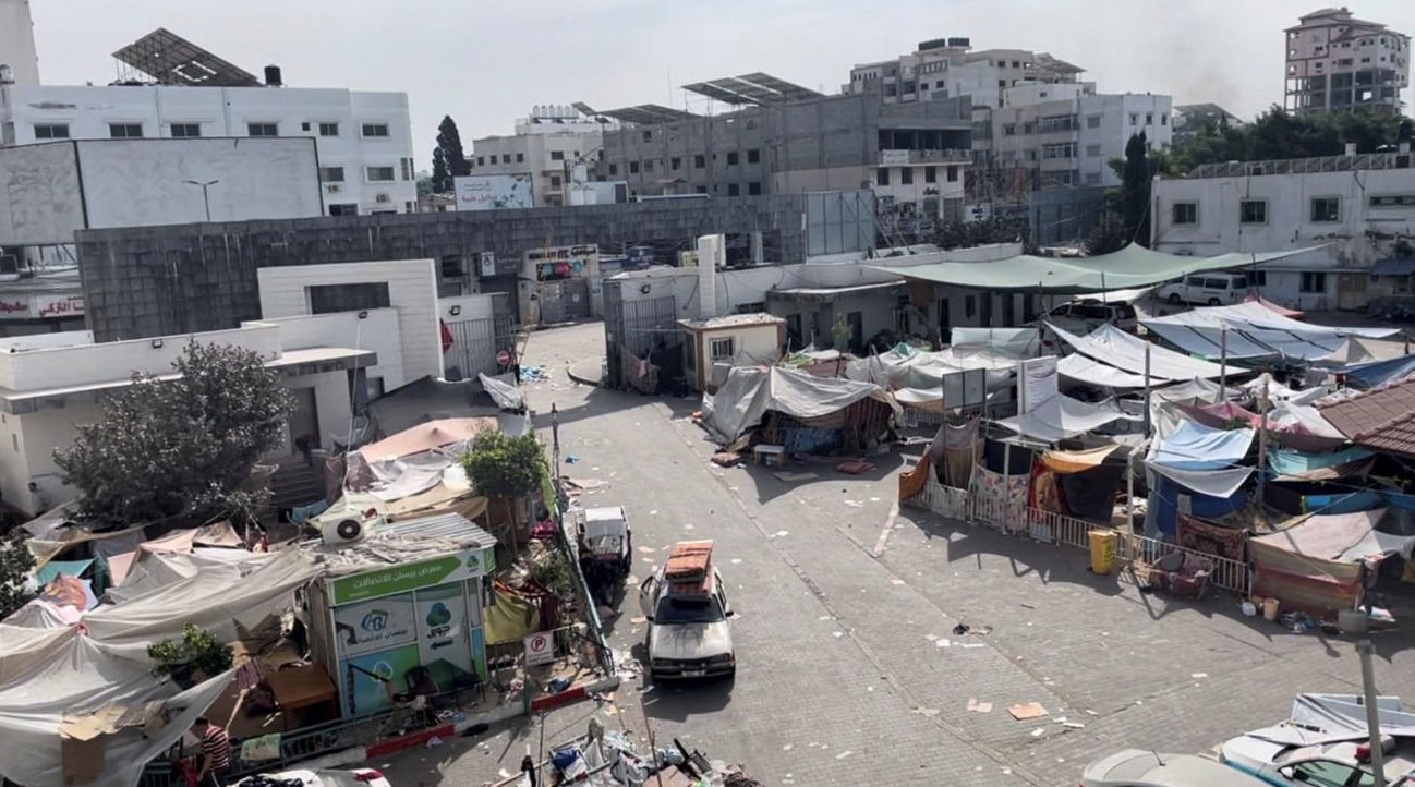 image WHO loses contact with Gaza hospital staff after raid